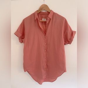 ARITZIA Community Button Down Short Sleeve Shirt
